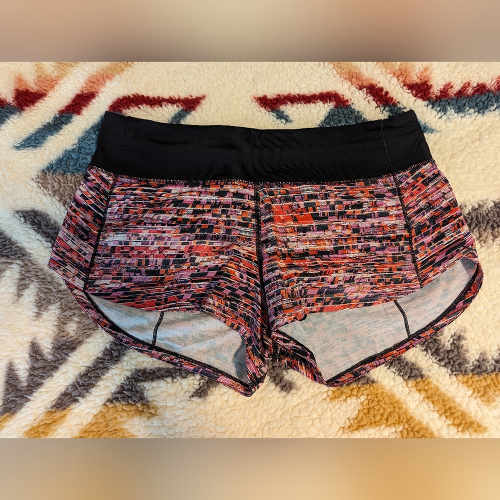 Lululemon Speed Up Low Rise 2.5" Lined Shorts